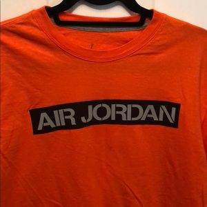 Nike Air Jordan short sleeve shirt